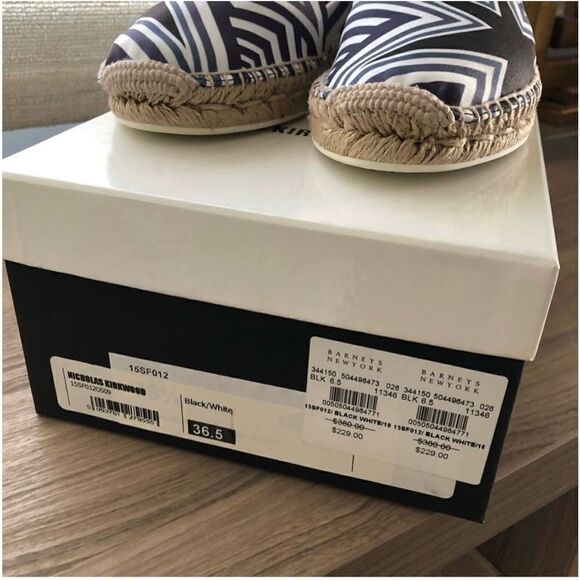 Nicholas Kirkwood - Picture 4 of 4